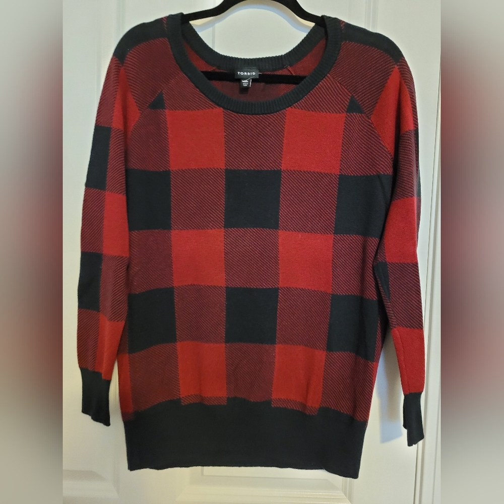 TORRID Buffalo Check Plaid Sweater Top   NEW!